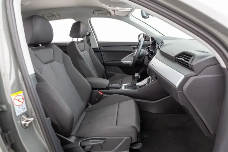 Audi Q3 din 2022 cu 85.600 km - oferta AUD164630 - foto 8