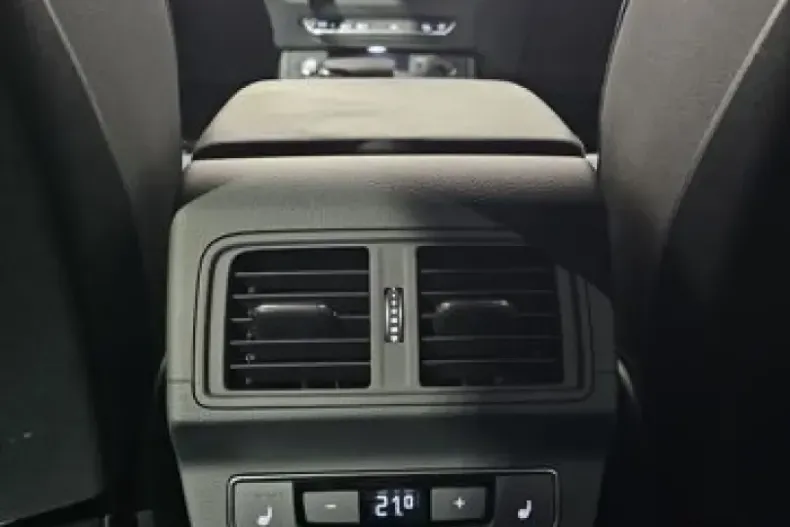 Audi Q5 din 2024 cu 47.000 km - oferta AUD164635 - foto 17