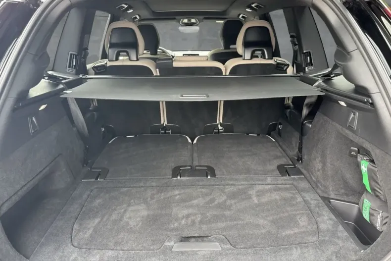 Volvo XC90 din 2025 cu 7.000 km - oferta VOL164638 - foto 12