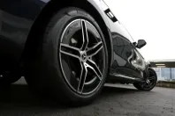 Mercedes-Benz E 400 din 2024 cu 6.400 km - oferta MER164643 - foto 4