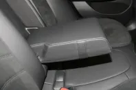 Mercedes-Benz E 400 din 2024 cu 6.400 km - oferta MER164643 - foto 9