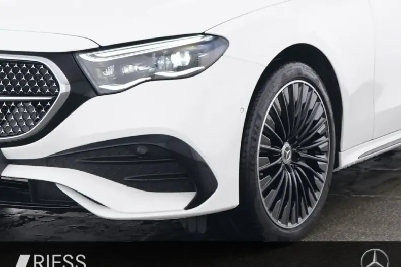 Mercedes-Benz E 300 din 2024 cu 26.479 km - oferta MER164645 - foto 3