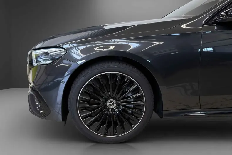 Mercedes-Benz E 200 din 2024 cu 8.180 km - oferta MER164646 - foto 4