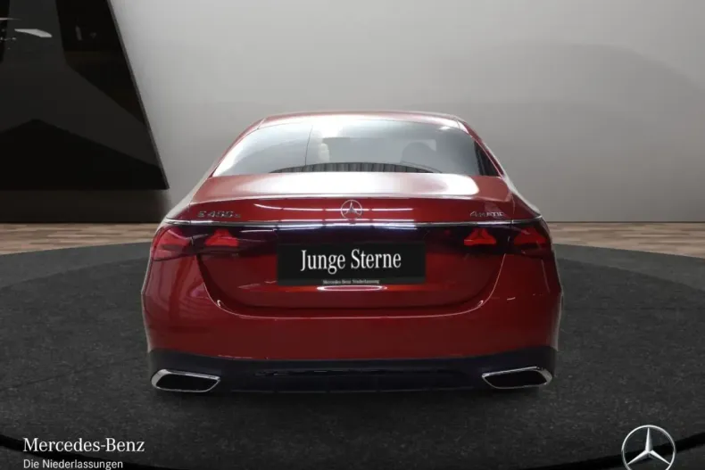 Mercedes-Benz E 400 din 2024 cu 15.873 km - oferta MER164647 - foto 6