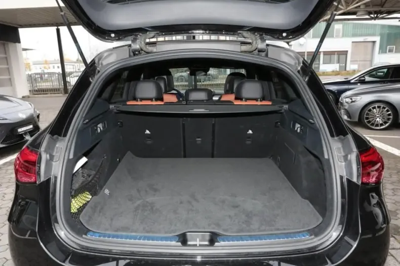 Mercedes-Benz GLC 220 din 2023 cu 40.450 km - oferta MER164649 - foto 6