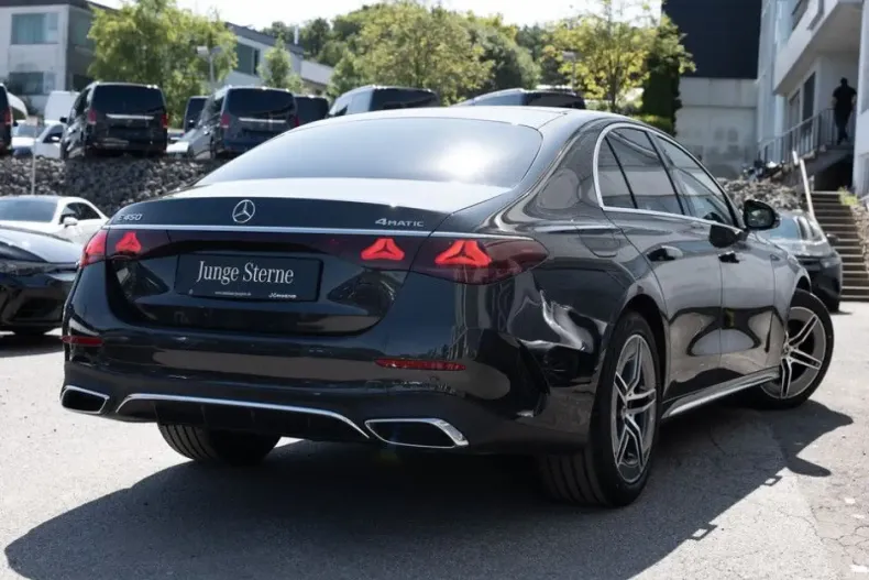 Mercedes-Benz E 450 din 2024 cu 19.329 km - oferta MER164651 - foto 3