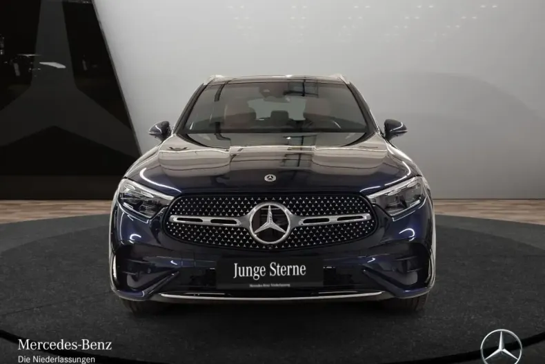 Mercedes-Benz GLC 200 din 2023 cu 9.348 km - oferta MER164652 - foto 3