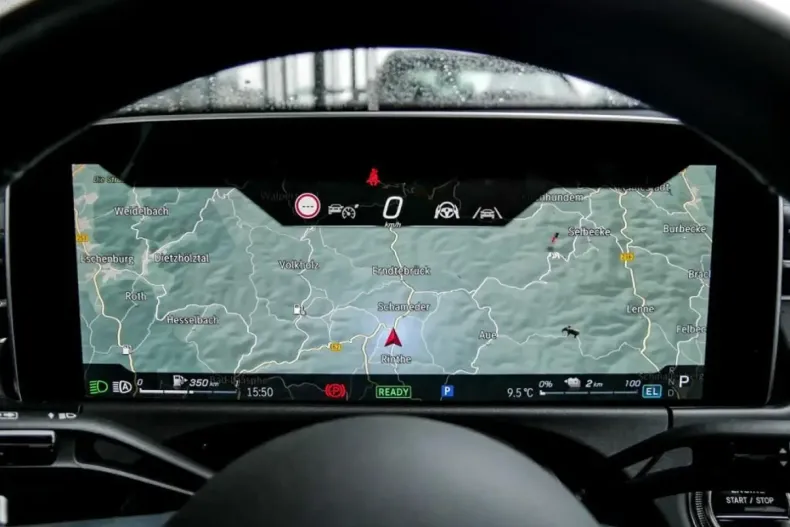 Mercedes-Benz E 300 din 2024 cu 28.792 km - oferta MER164653 - foto 13