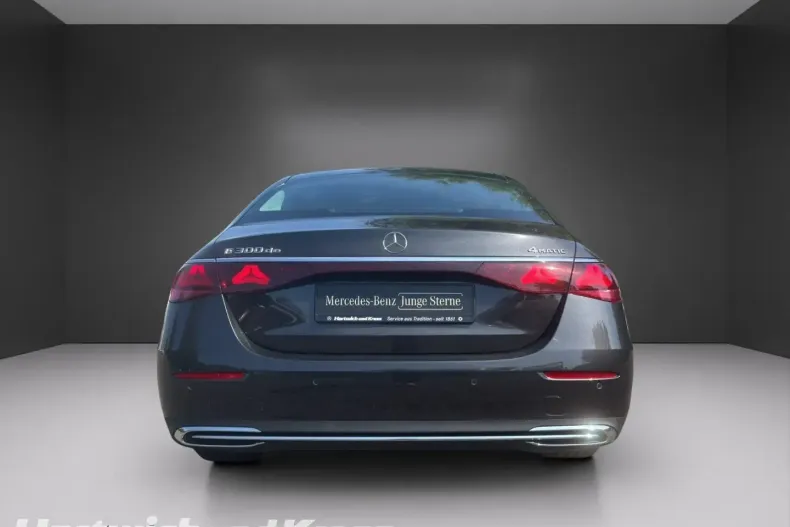 Mercedes-Benz E 300 din 2024 cu 8.790 km - oferta MER164654 - foto 5