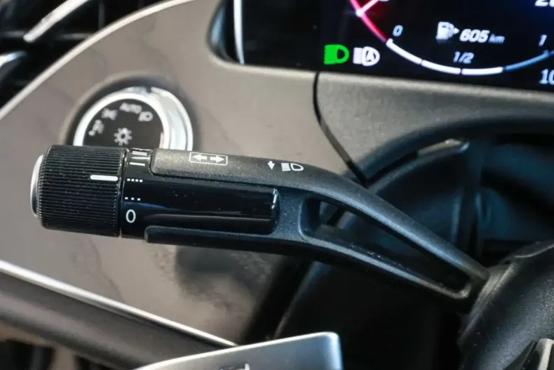 Mercedes-Benz E 300 din 2024 cu 34.843 km - oferta MER164655 - foto 21