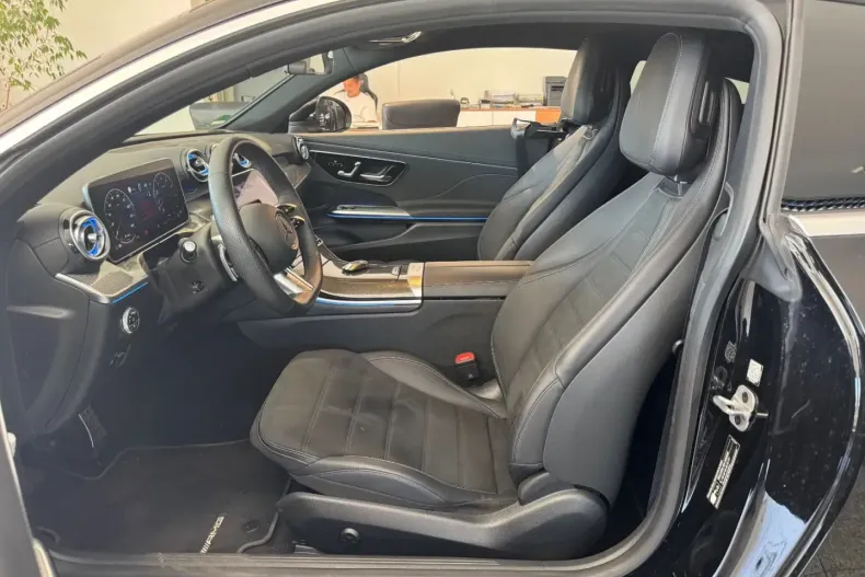 Mercedes-Benz CLE 200 din 2024 cu 29.867 km - oferta MER164660 - foto 6