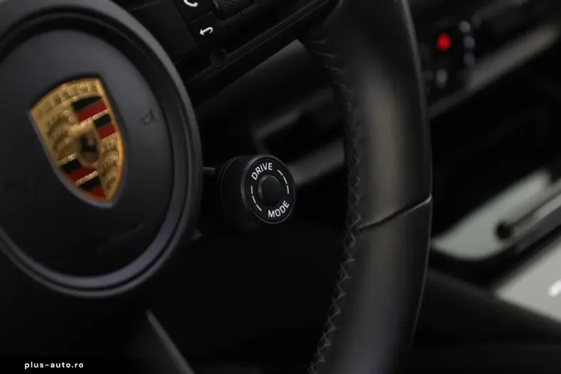 Porsche Cayenne din 2024 cu 30.000 km - oferta POR164666 - foto 7