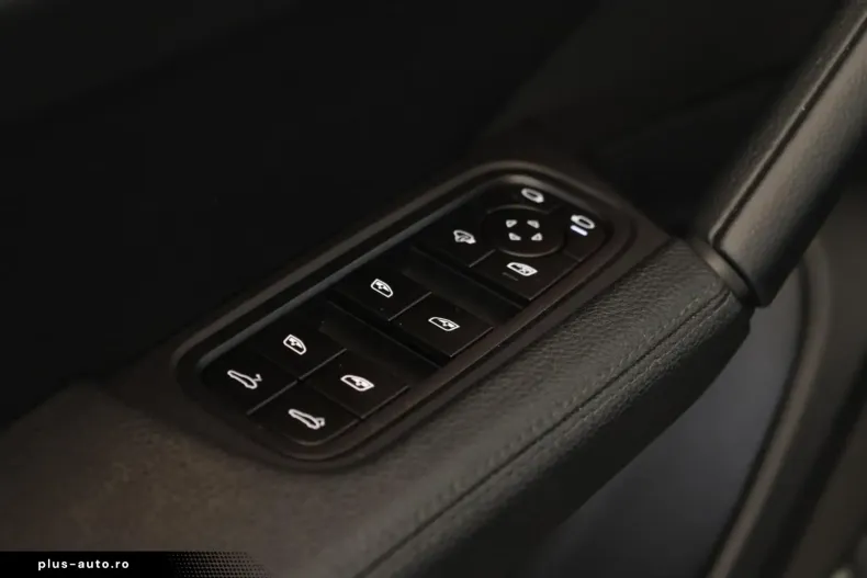 Porsche Cayenne din 2024 cu 30.000 km - oferta POR164666 - foto 22