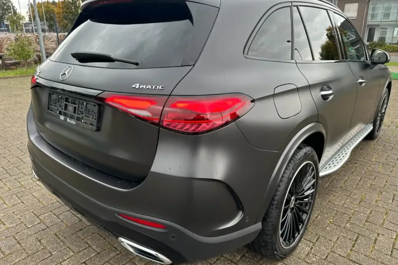 Mercedes-Benz GLC 300 din 2024 cu 24.702 km - oferta MER164668 - foto 6