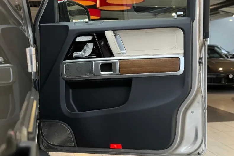 Mercedes-Benz G 500 din 2023 cu 28.000 km - oferta MER164671 - foto 23