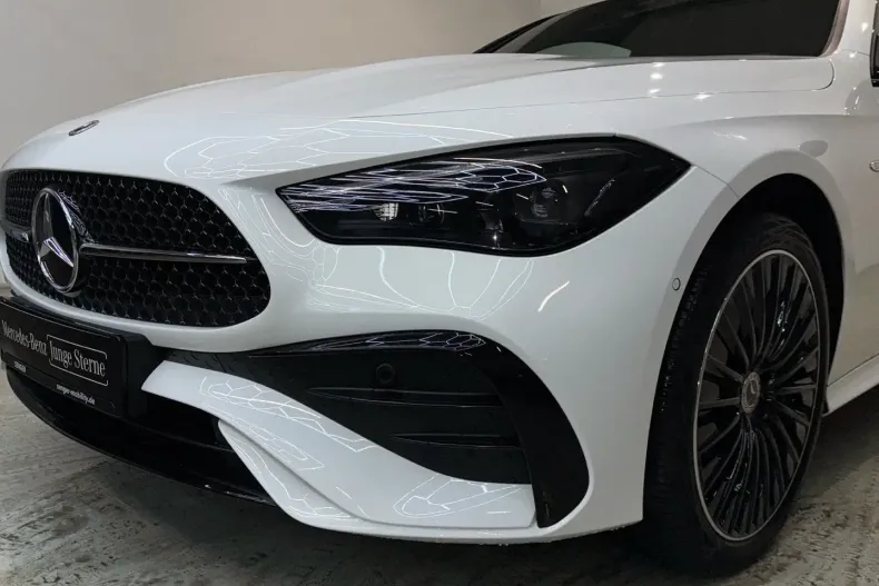 Mercedes-Benz CLE 300 din 2025 cu 4.546 km - oferta MER164676 - foto 6