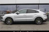 Porsche Cayenne din 2024 cu 23.169 km - oferta POR164679 - foto 2