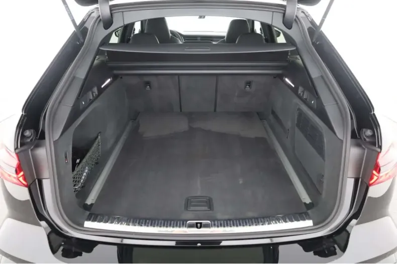 Audi RS6 din 2024 cu 10.500 km - oferta AUD164687 - foto 11