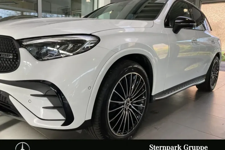 Mercedes-Benz GLC 400 din 2024 cu 12.700 km - oferta MER164691 - foto 4