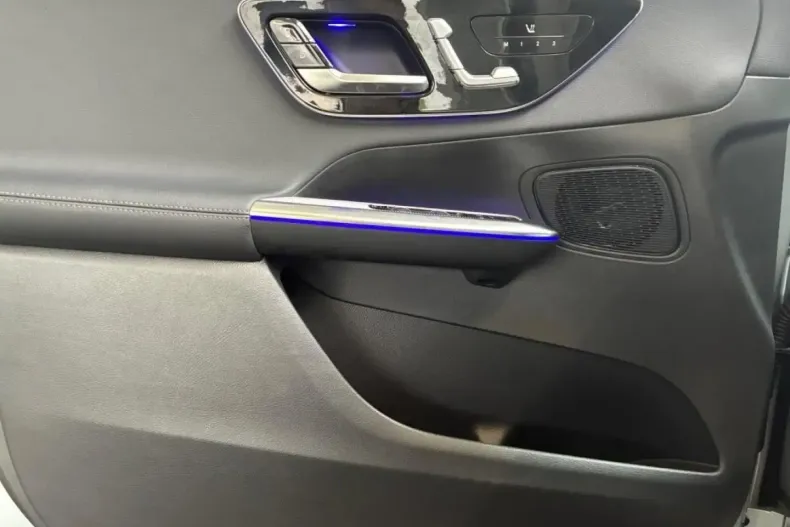 Mercedes-Benz GLC 300 din 2024 cu 26.783 km - oferta MER164692 - foto 12