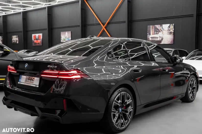 BMW Seria 5 din 2024 cu 21.000 km - oferta BMW164696 - foto 28