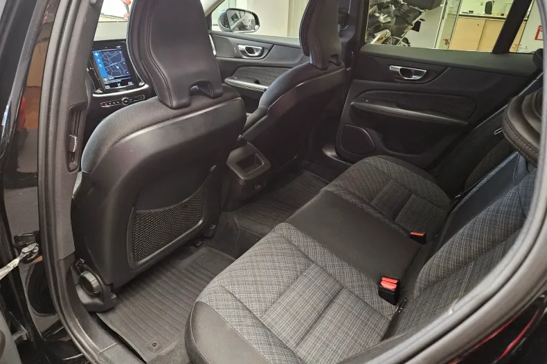 Volvo V60 din 2021 cu 118.000 km - oferta VOL164698 - foto 10