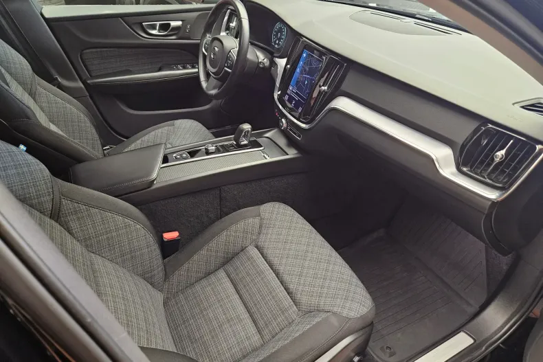 Volvo V60 din 2021 cu 118.000 km - oferta VOL164698 - foto 13