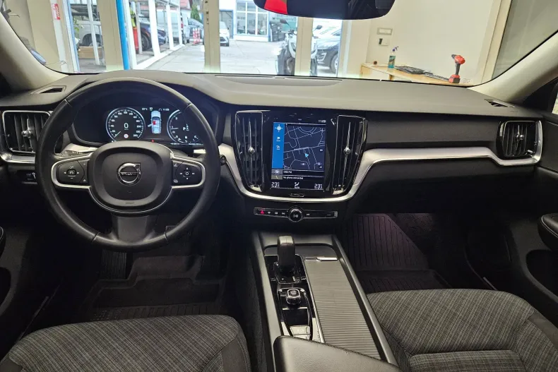 Volvo V60 din 2021 cu 118.000 km - oferta VOL164698 - foto 17