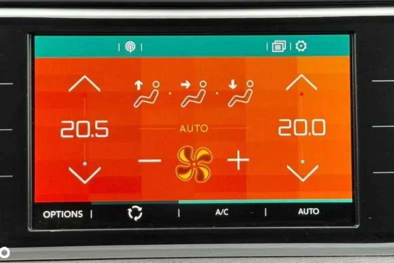 Citroën C4 Grand Space Tourer din 2021 cu 130.000 km - oferta CIT164704 - foto 37