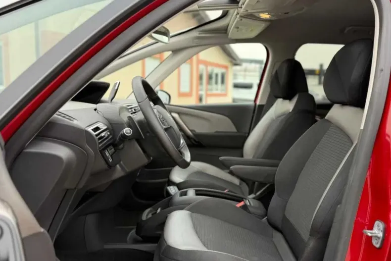 Citroën C4 Grand Space Tourer din 2019 cu 146.000 km - oferta CIT164707 - foto 14