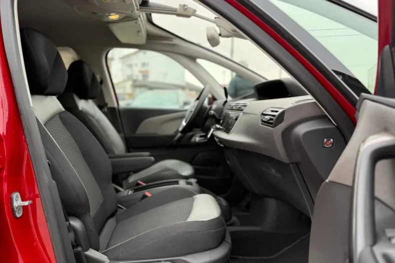 Citroën C4 Grand Space Tourer din 2019 cu 146.000 km - oferta CIT164707 - foto 18