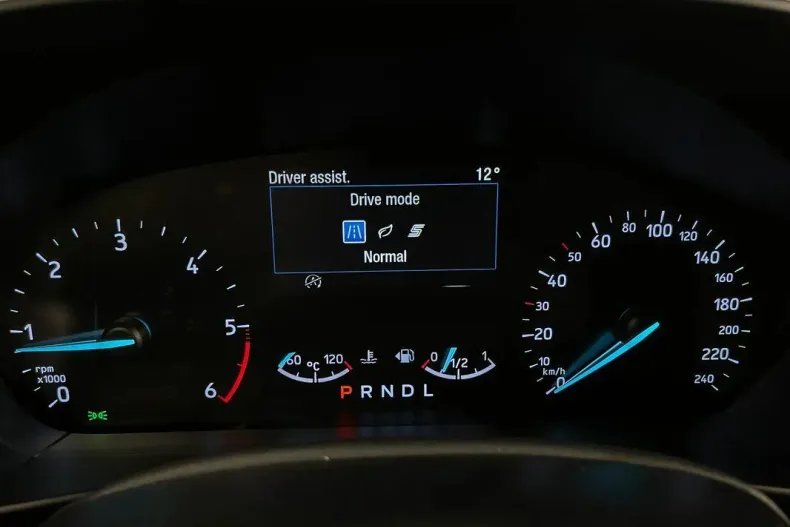 Ford Focus din 2020 cu 54.711 km - oferta FOR164708 - foto 18