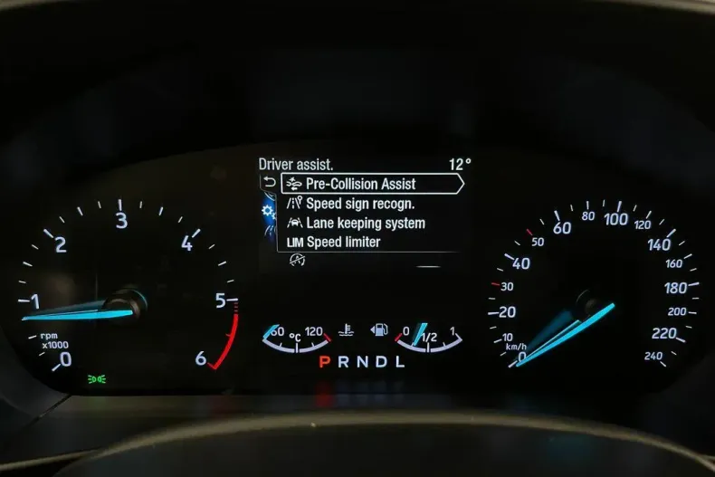 Ford Focus din 2020 cu 54.711 km - oferta FOR164708 - foto 19