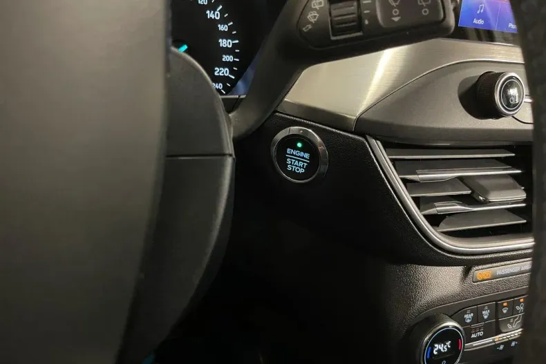 Ford Focus din 2020 cu 54.711 km - oferta FOR164708 - foto 21