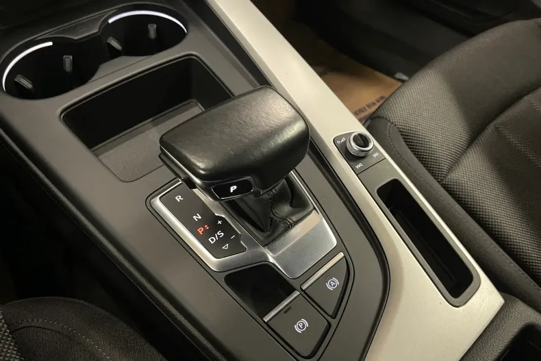 Audi A4 din 2021 cu 112.930 km - oferta AUD164711 - foto 25