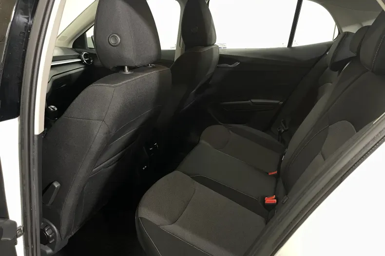 Skoda Fabia din 2023 cu 34.365 km - oferta SKO164713 - foto 10