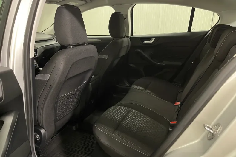 Ford Focus din 2022 cu 55.110 km - oferta FOR164716 - foto 10