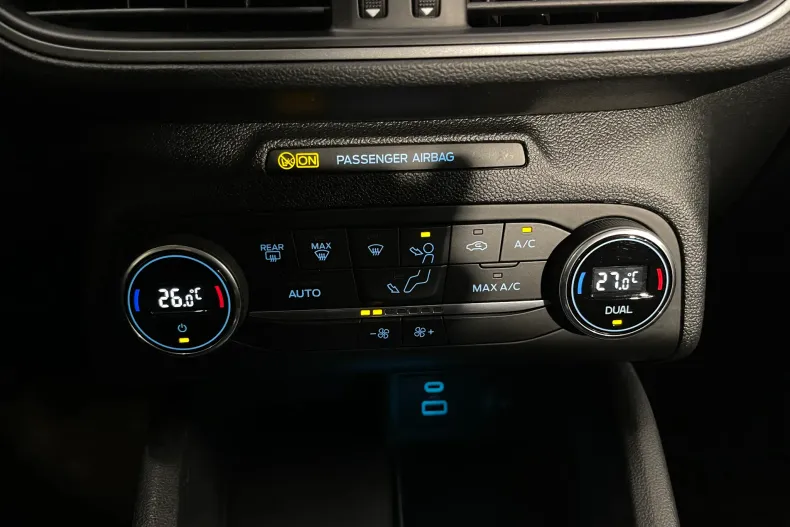 Ford Focus din 2022 cu 55.110 km - oferta FOR164716 - foto 15