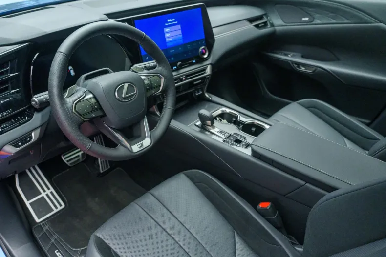 Lexus Seria RX din 2024 cu 9.450 km - oferta LEX164719 - foto 31