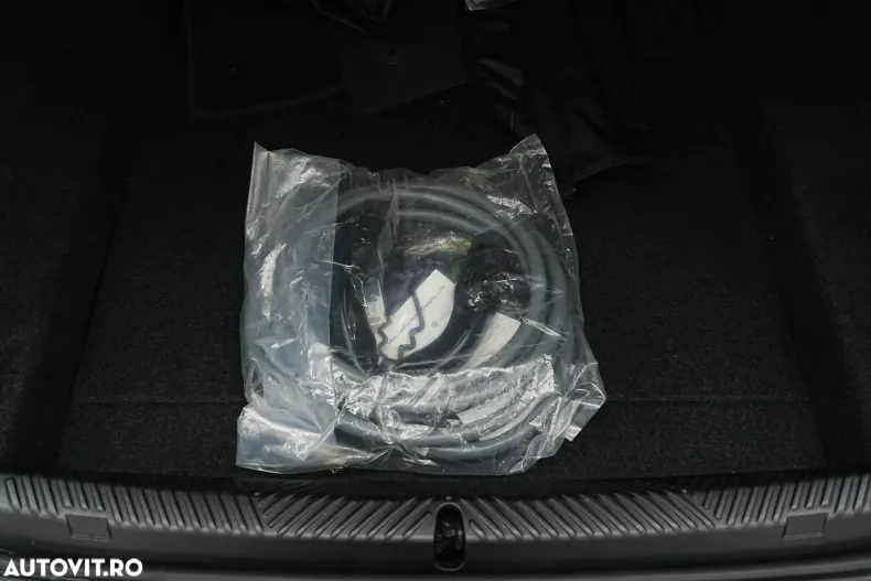 BMW Seria 5 din 2024 cu 54.000 km - oferta BMW164728 - foto 39