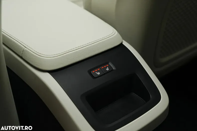 Volvo XC90 din 2023 cu 83.000 km - oferta VOL164729 - foto 34