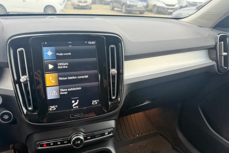 Volvo XC40 din 2020 cu 88.036 km - oferta VOL164733 - foto 12