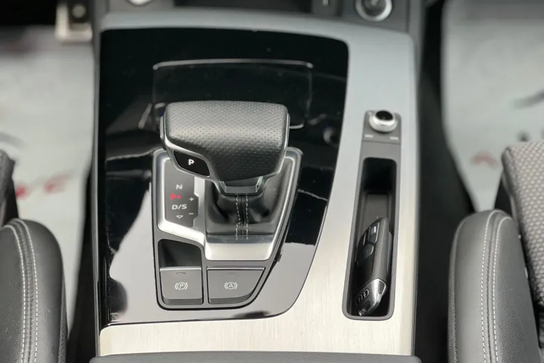 Audi Q5 din 2024 cu 76.000 km - oferta AUD164737 - foto 14