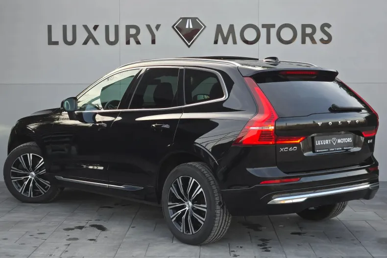 Volvo XC60 din 2022 cu 116.600 km - oferta VOL164740 - foto 4
