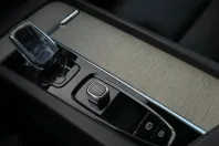 Volvo XC60 din 2022 cu 116.600 km - oferta VOL164740 - foto 40