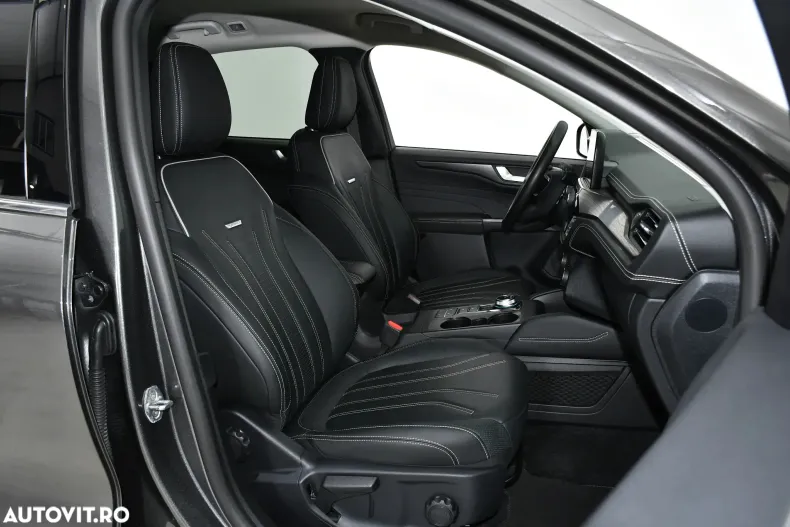 Ford Kuga din 2023 cu 146.000 km - oferta FOR164741 - foto 11