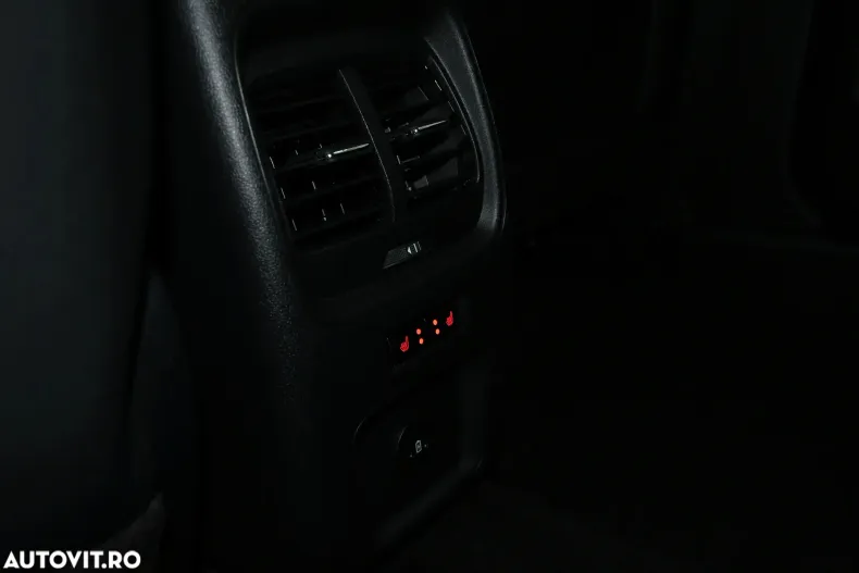 Ford Kuga din 2023 cu 146.000 km - oferta FOR164741 - foto 17