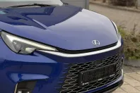 Lexus LBX din 2024 cu 10 km - oferta LEX164745 - foto 8