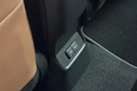 Lexus LBX din 2024 cu 10 km - oferta LEX164745 - foto 34