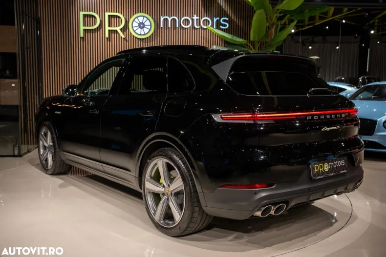 Porsche Cayenne din 2024 cu 23.801 km - oferta POR164746 - foto 20